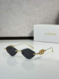 Picture of Valentino Sunglasses _SKUfw75841073fw